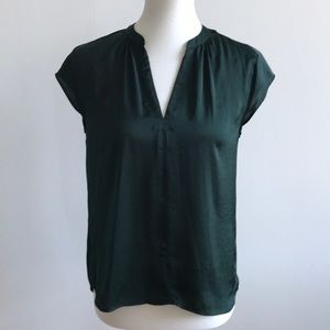 New With Tags - H&M Hunter Green Cap Sleeve Top